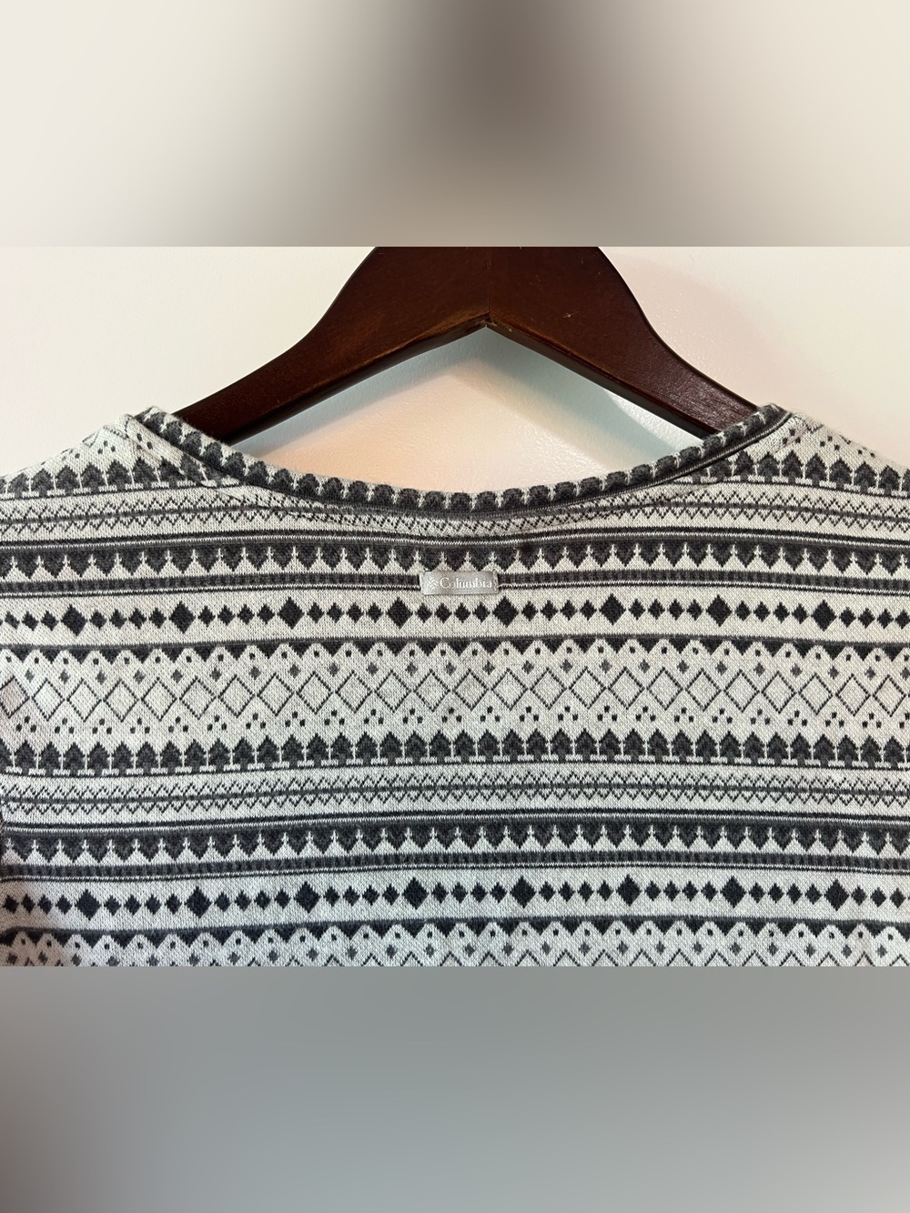Columbia Grey Ivory White Knit Henley Long Sleeve Shirt Womens Large Gorpcore - Picture 5 of 9